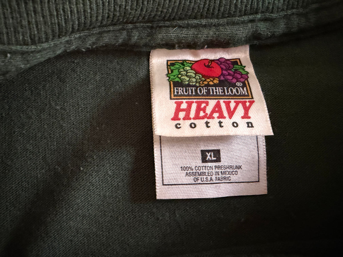 Reach The Sky - Original Vintage early 00’s T-shirt