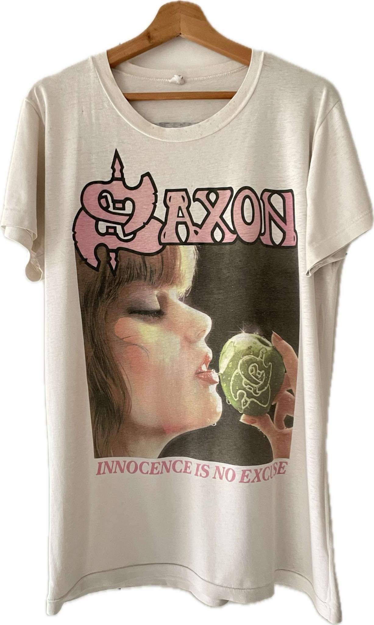 Saxon - Innocence Is No Excuse / World Tour 1985 - Original Vintage t-shirt