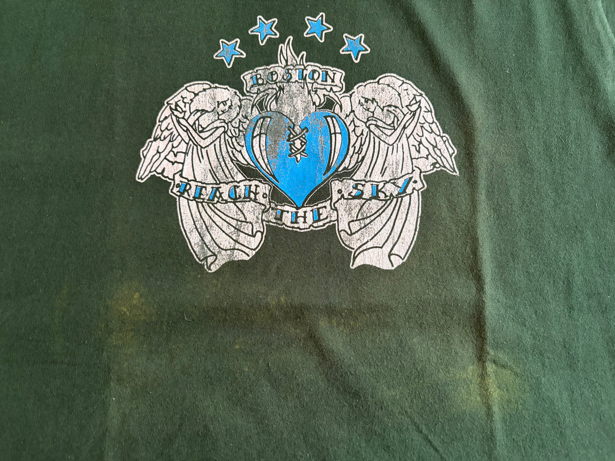 Reach The Sky - Original Vintage early 00’s T-shirt